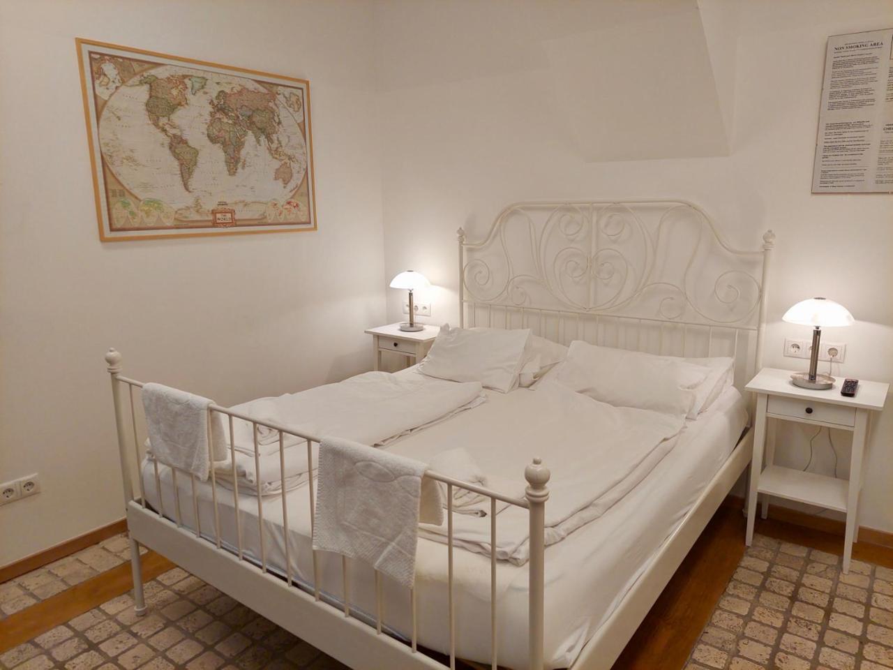 Modern Studios Near City Center Vienne Extérieur photo