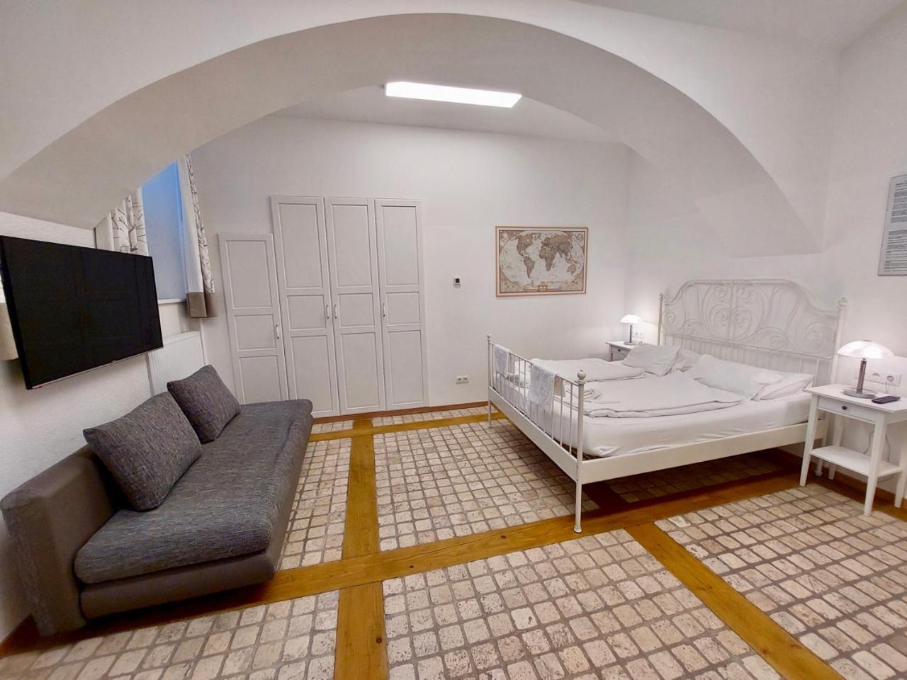 Modern Studios Near City Center Vienne Extérieur photo